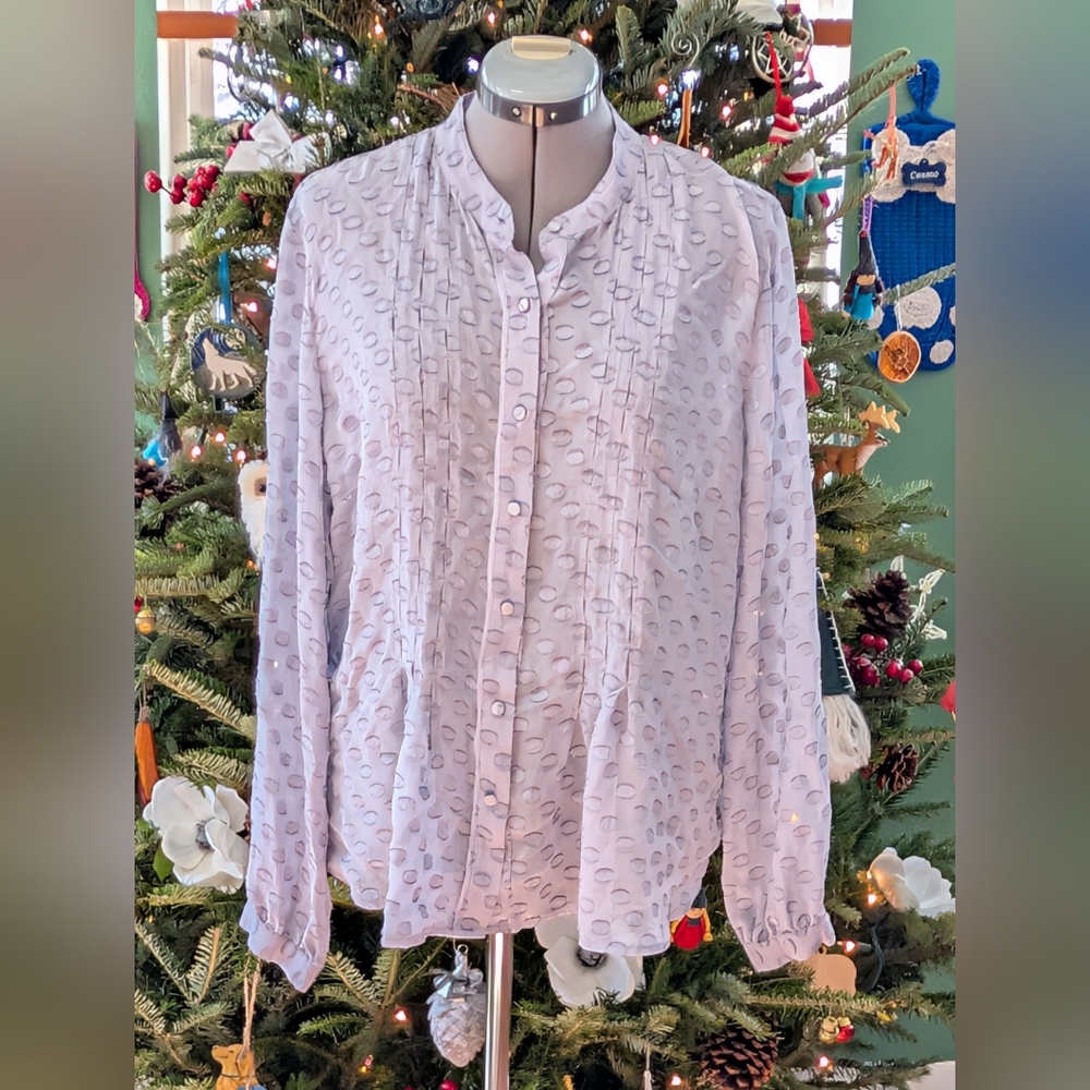 Soft Surroundings Lavender Textured Button Down Shirt